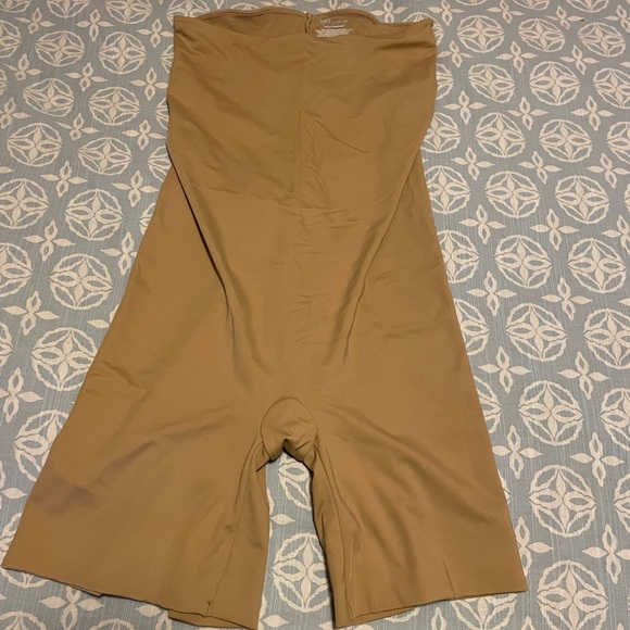 Assets By Spanx Other - Spanx Assets shaper